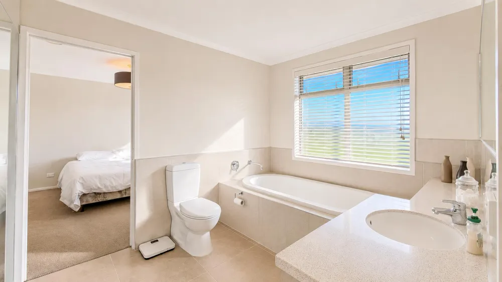 Photos of 435 Mangatawhiri Road