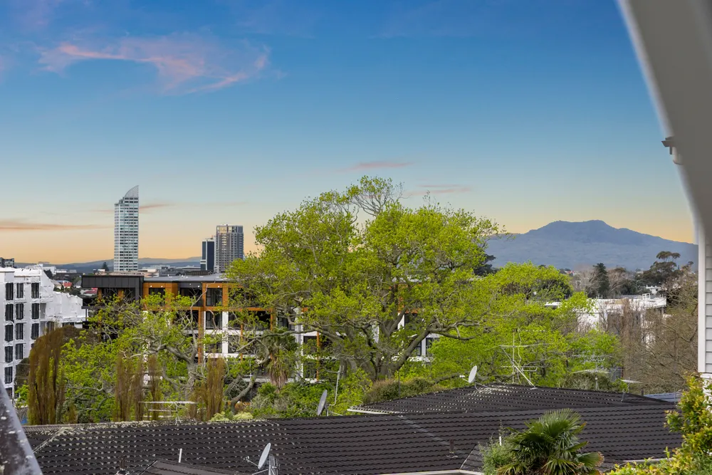 Photos of 48 Ocean View Road