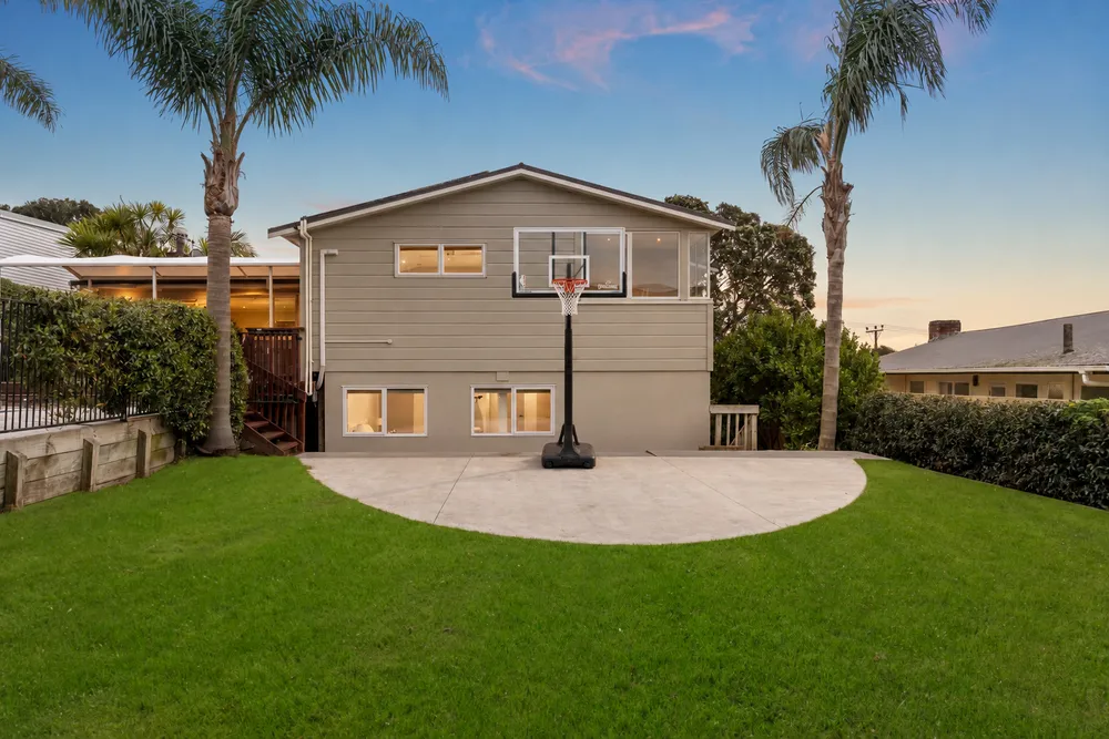 Photos of 48 Ocean View Road