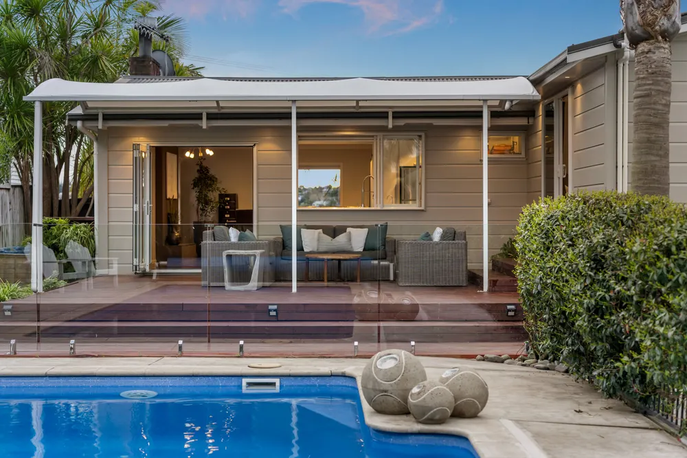 Photos of 48 Ocean View Road