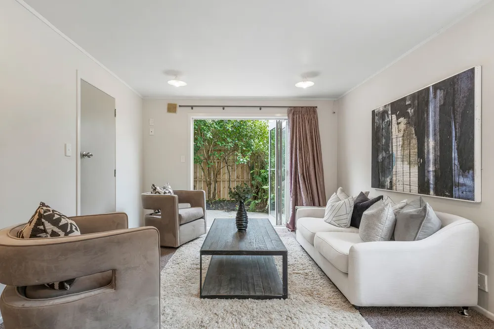 Photos of 48 Ocean View Road