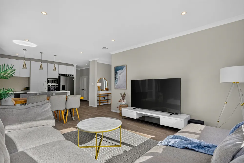 Photos of 18 Huahua Crescent