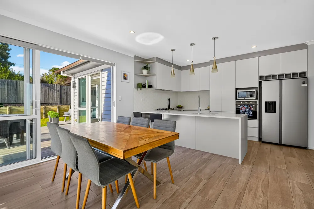 Photos of 18 Huahua Crescent