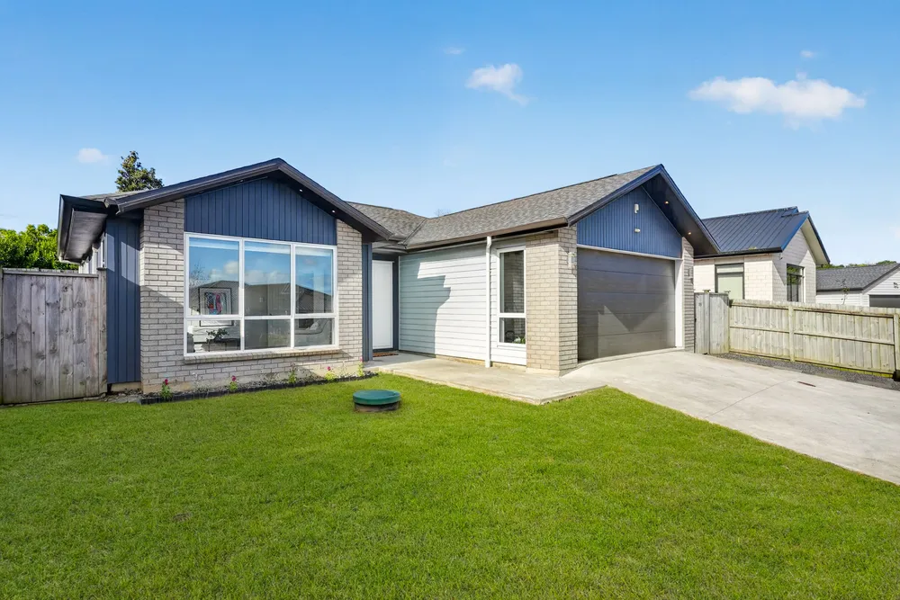 Photos of 18 Huahua Crescent