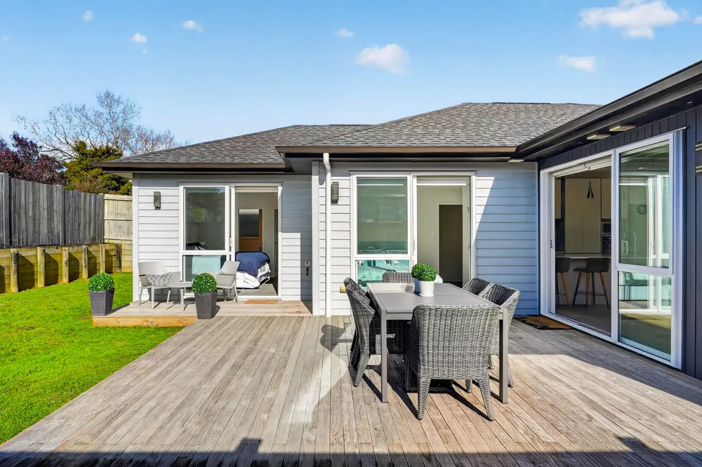 Photos of 18 Huahua Crescent
