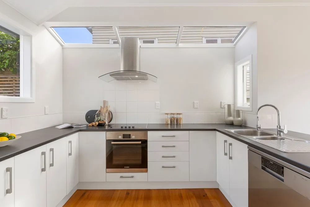 Photos of 14a Godden Crescent