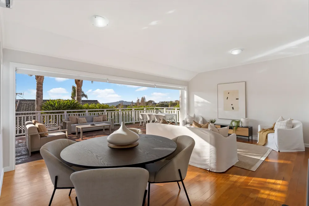 Photos of 14a Godden Crescent