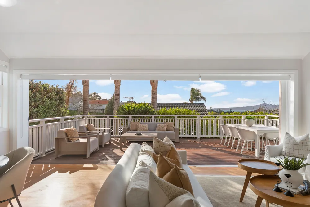 Photos of 14a Godden Crescent