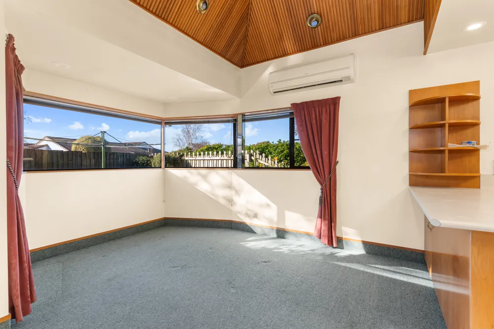 Photos of 17 Calverton Place