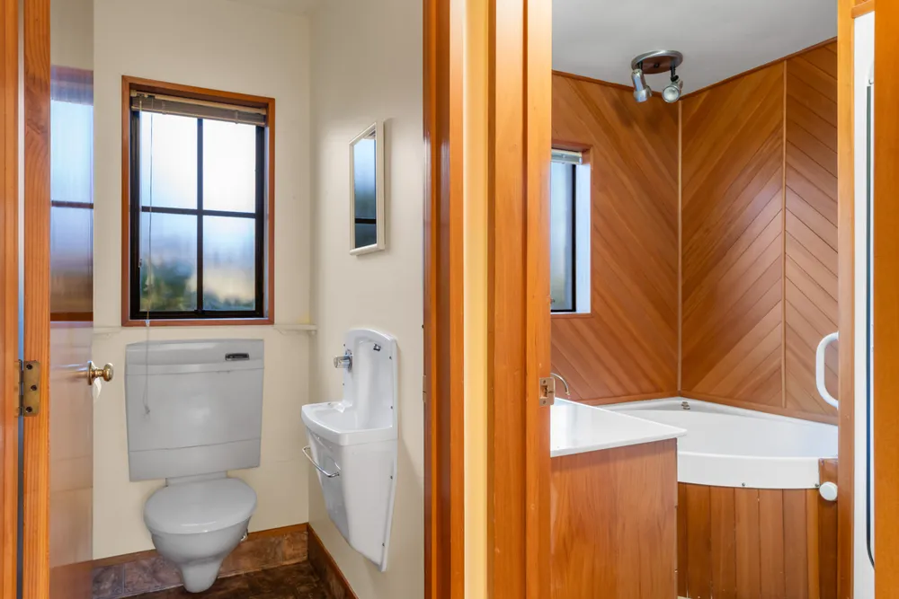 Photos of 17 Calverton Place