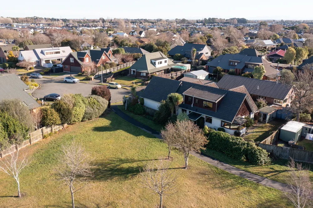 Photos of 17 Calverton Place