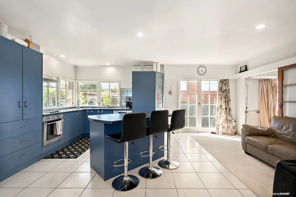 Photos of 3 Meachen Terrace