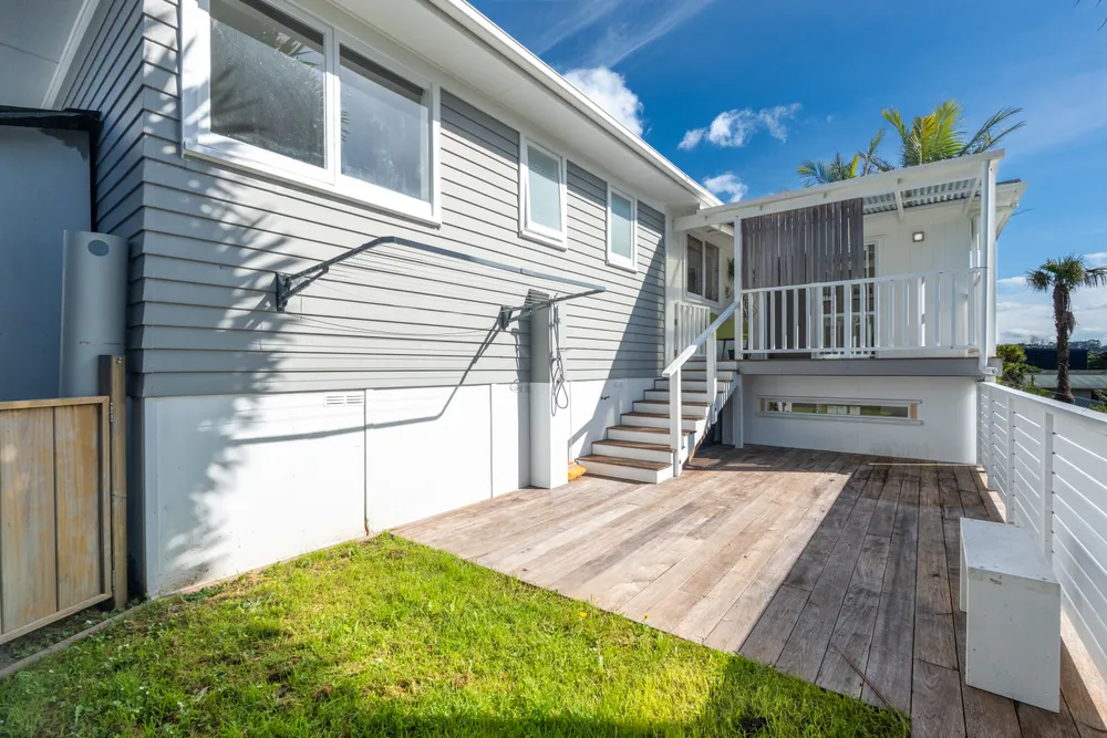 Photos of 281 Rangatira Road
