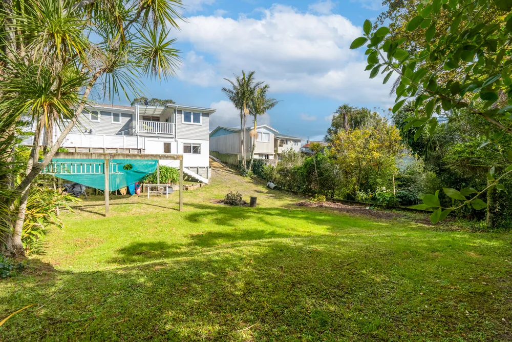 Photos of 281 Rangatira Road