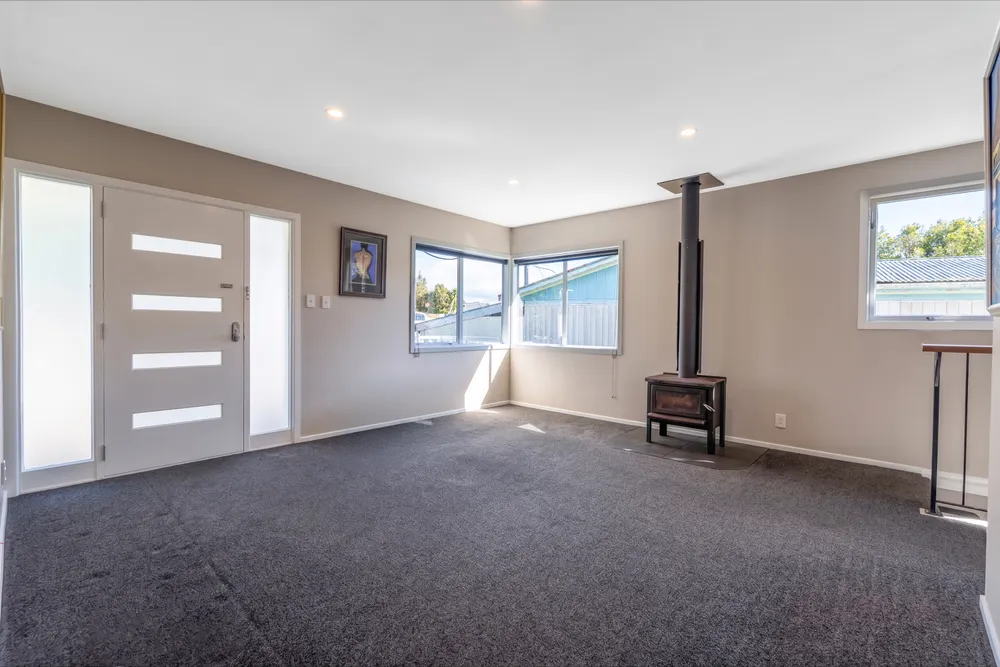 Photos of 281 Rangatira Road