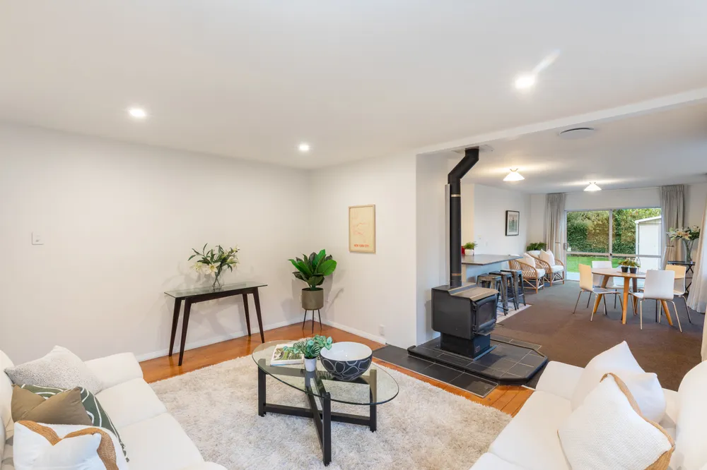 Photos of 15 Esperance Street