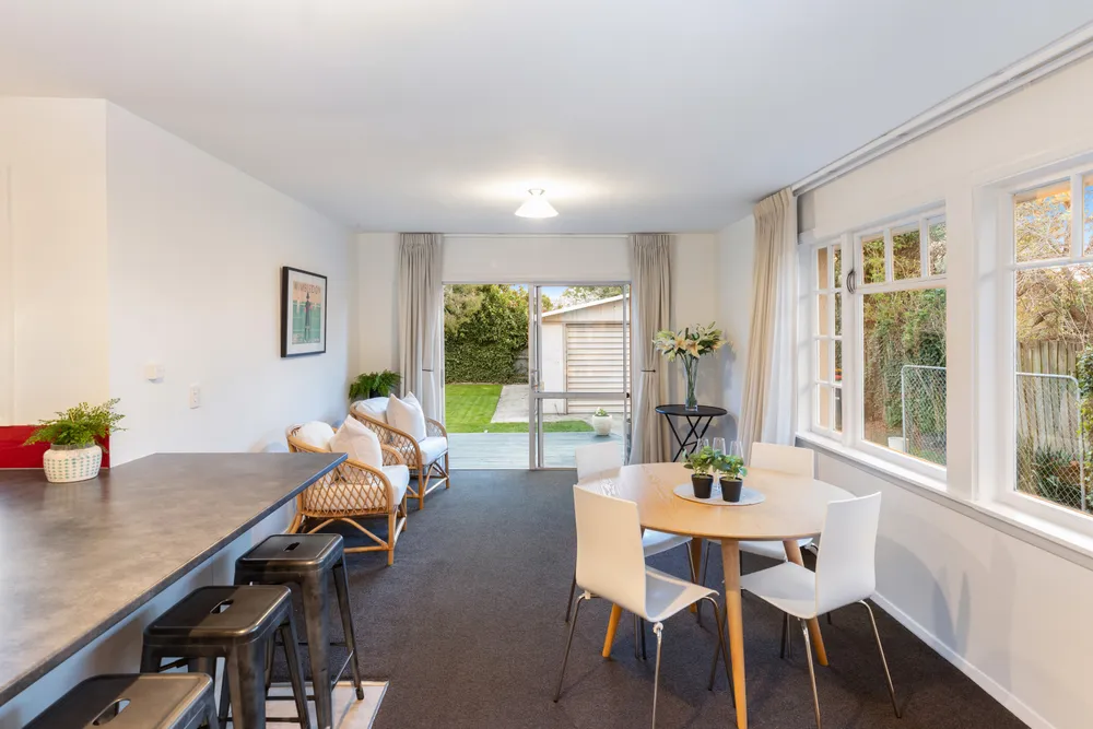 Photos of 15 Esperance Street