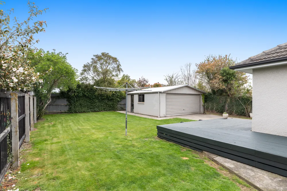 Photos of 15 Esperance Street