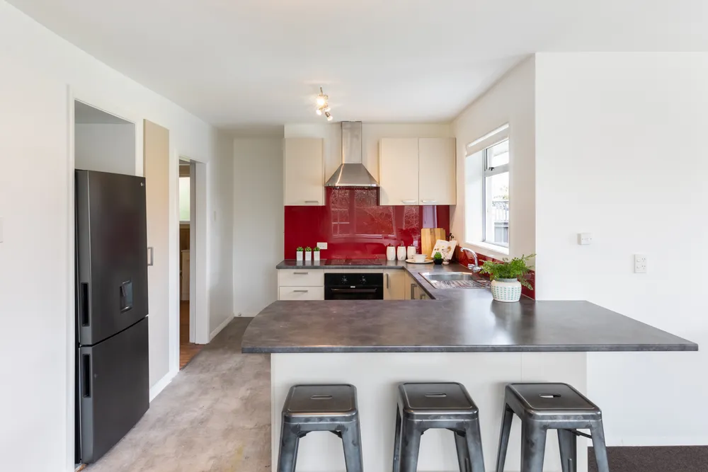 Photos of 15 Esperance Street