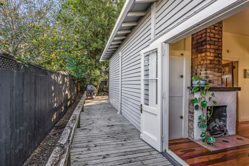 Photos of 9 Waitangi Road