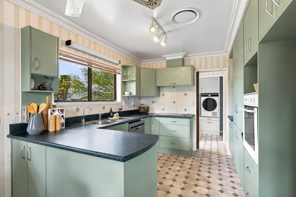 Photos of 28 Homestead Place