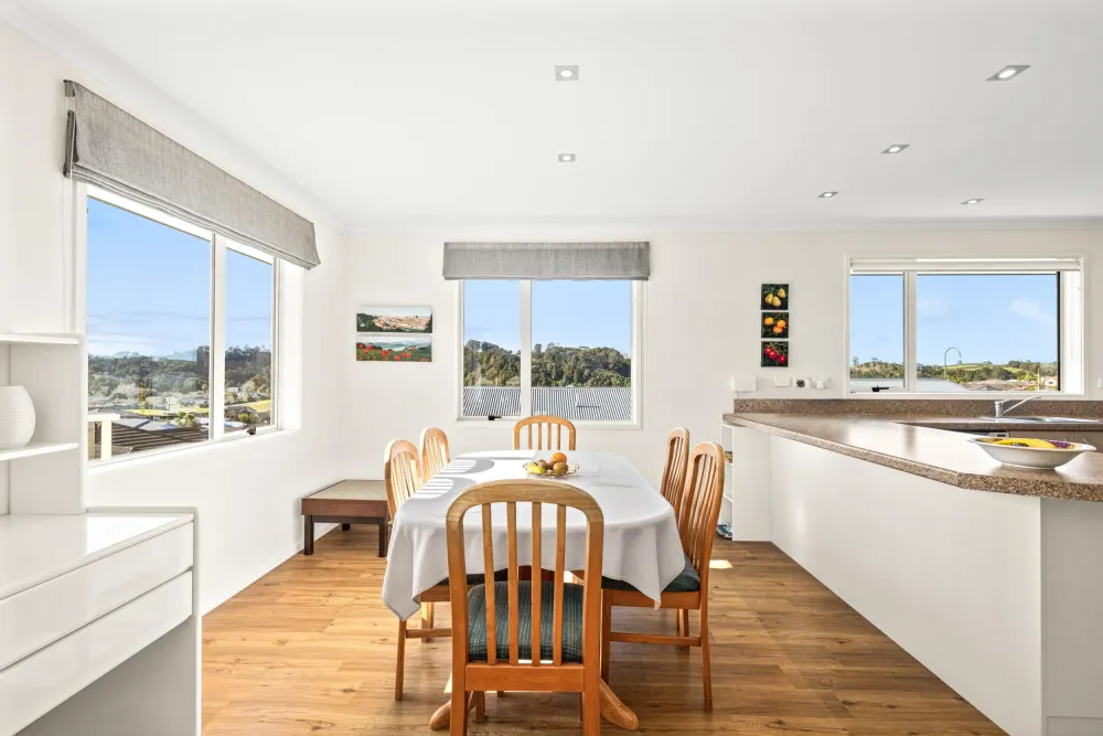 Photos of 51 Earlsway
