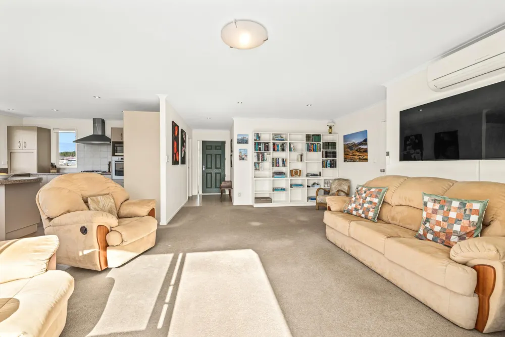 Photos of 51 Earlsway