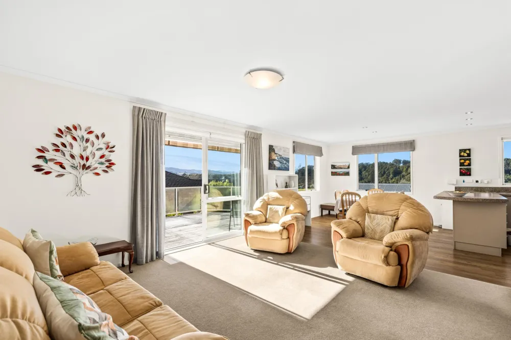 Photos of 51 Earlsway