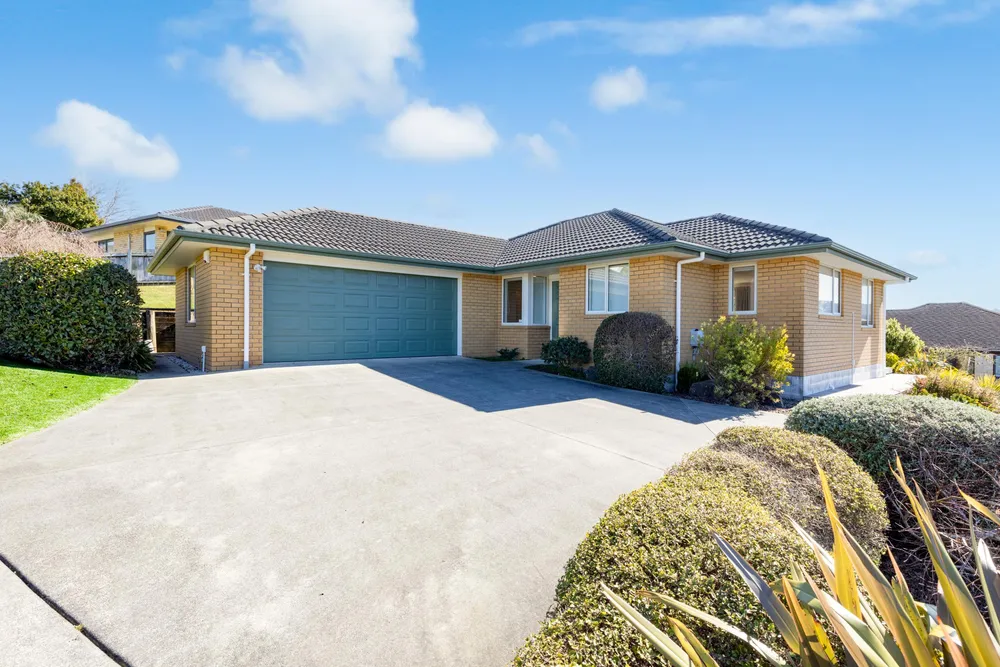 Photos of 51 Earlsway