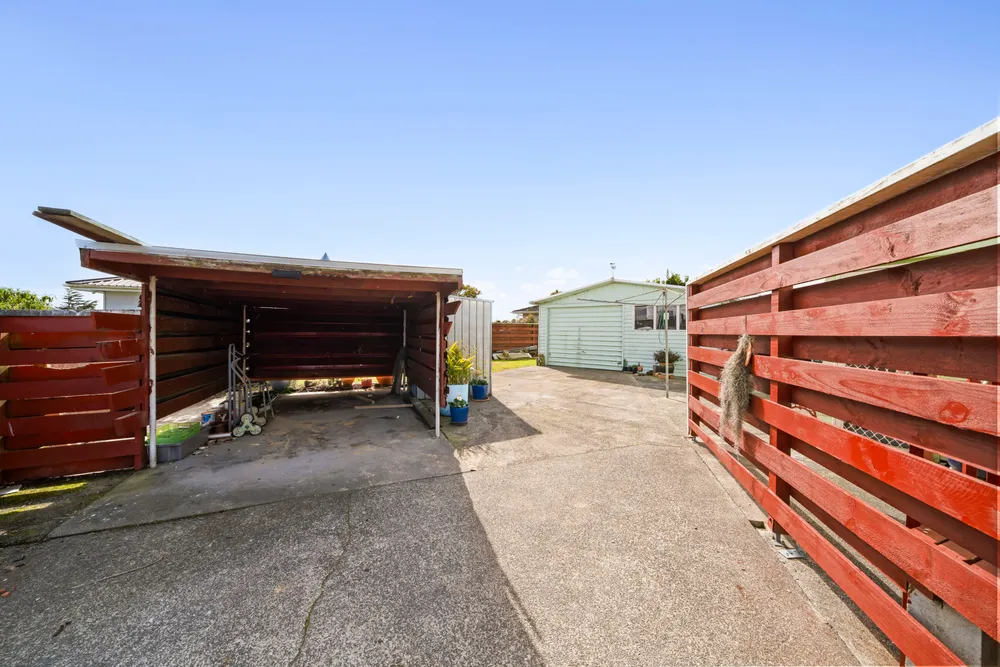 Photos of 46 Hobart Crescent
