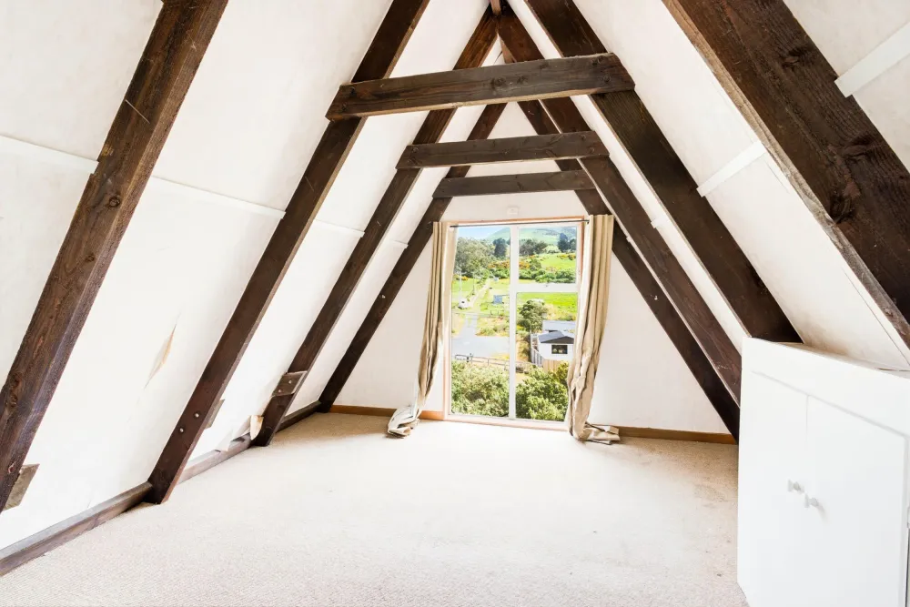 Photos of 585 Brighton Road
