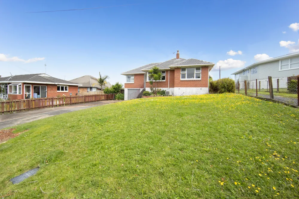 Photos of 71 Penney Avenue