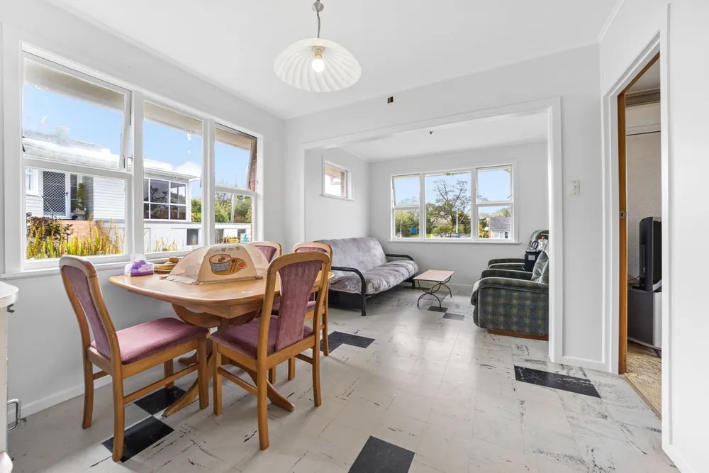 Photos of 71 Penney Avenue
