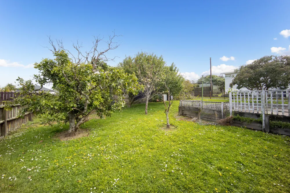 Photos of 71 Penney Avenue