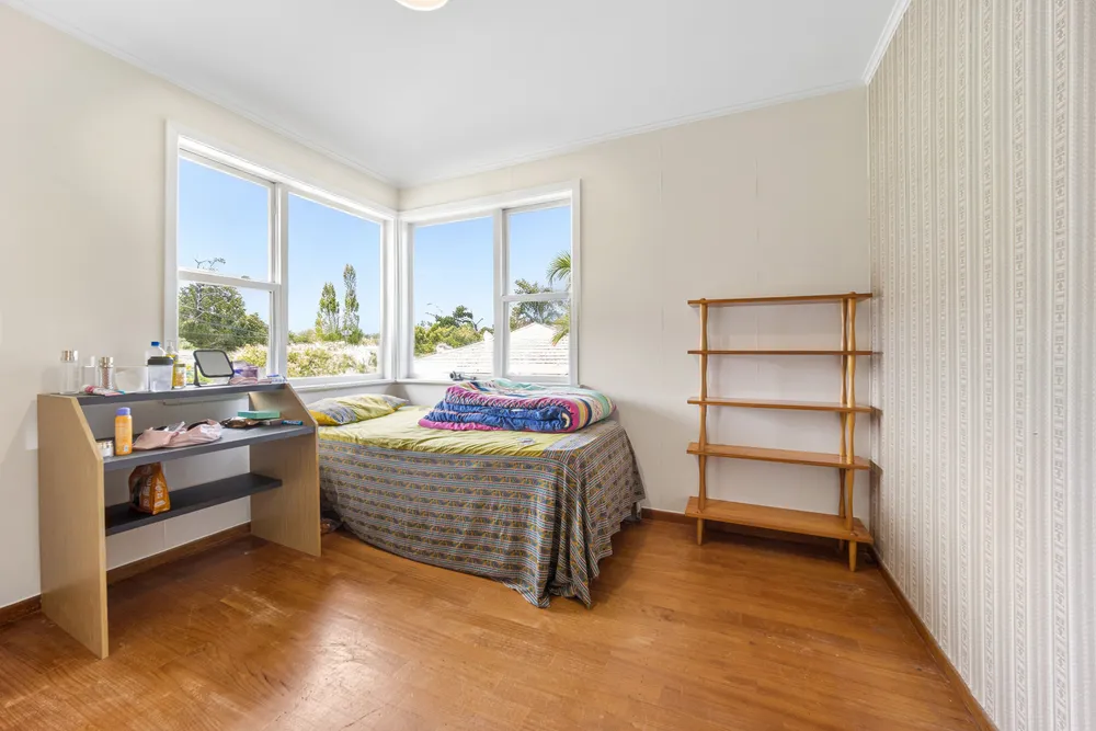Photos of 71 Penney Avenue