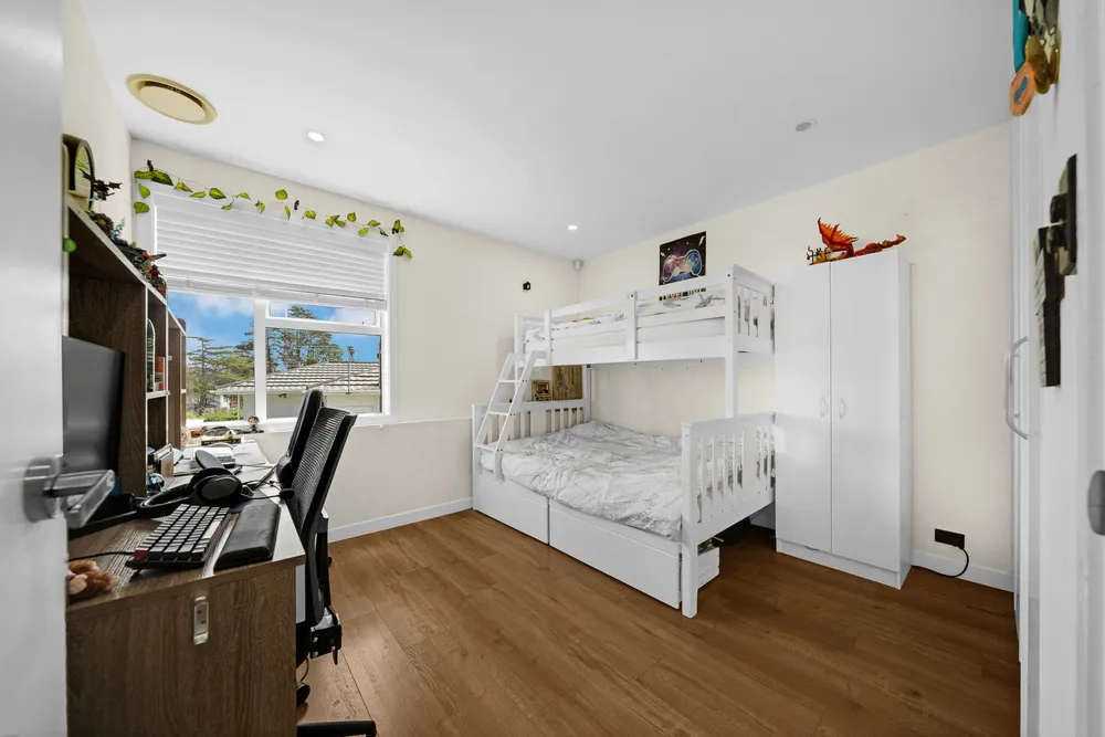 Photos of 89 Bolton Street