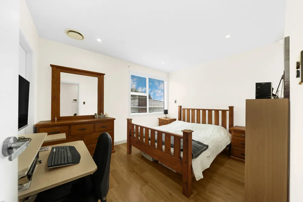 Photos of 89 Bolton Street