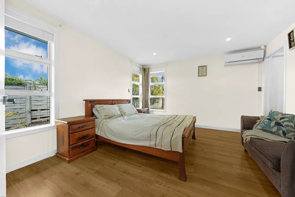 Photos of 89 Bolton Street