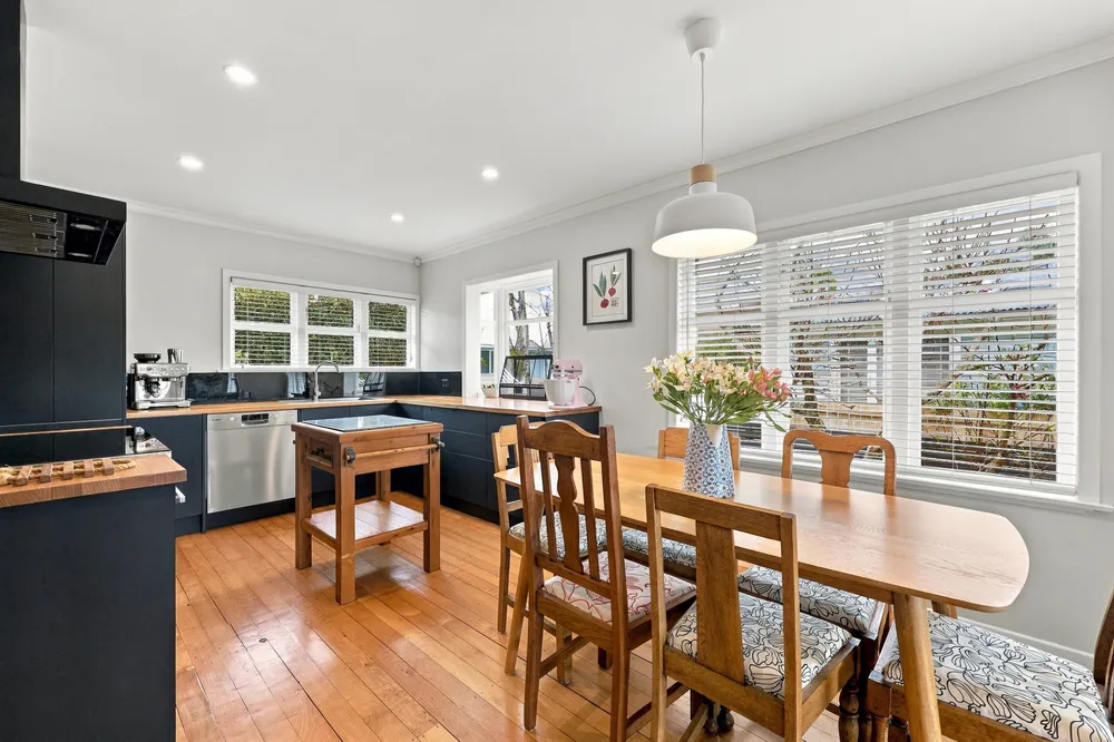 Photos of 7 Stokes Avenue