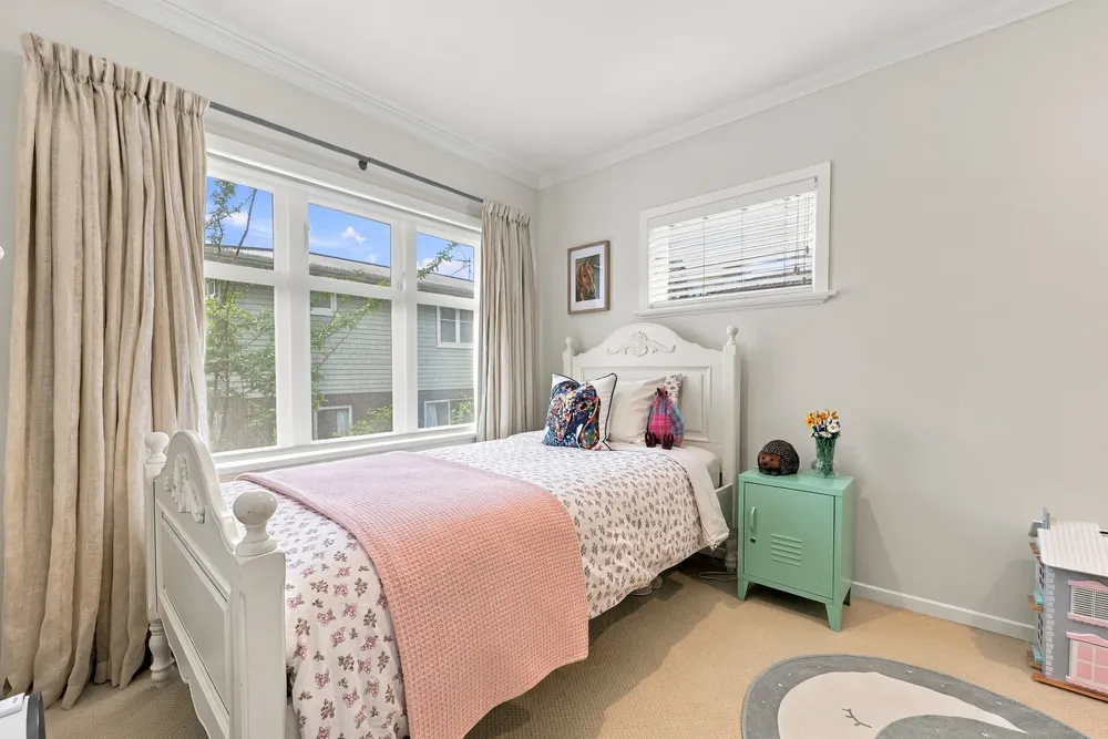 Photos of 7 Stokes Avenue