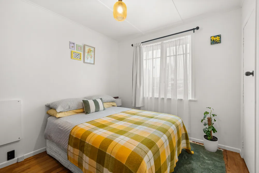 Photos of 75 Hynds Road