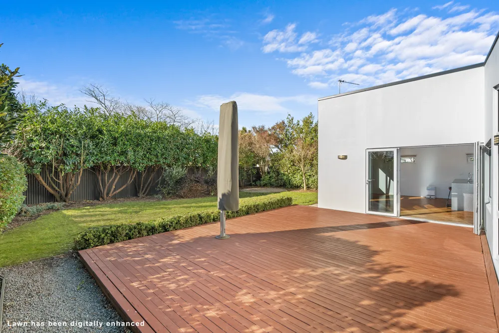 Photos of 24 Fovant Street