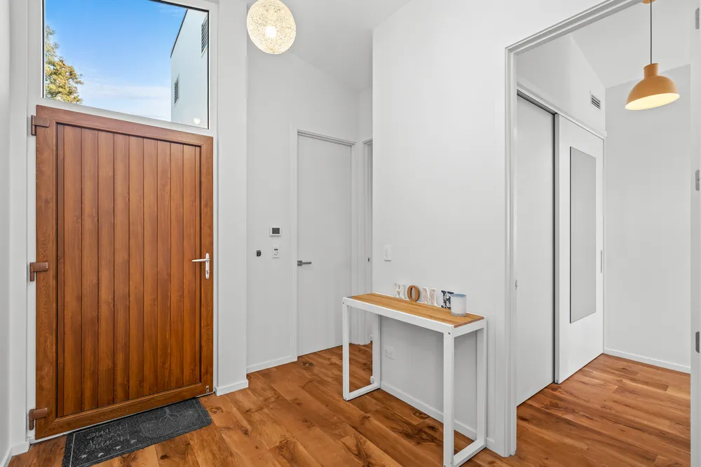 Photos of 24 Fovant Street