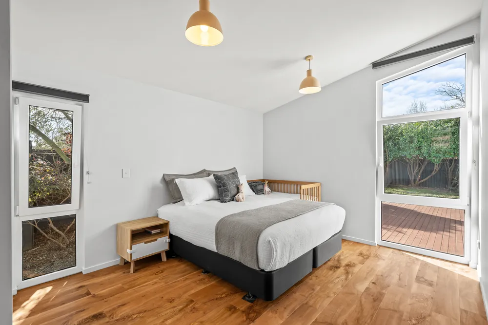 Photos of 24 Fovant Street