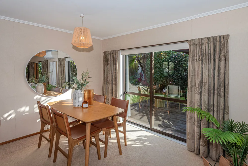 Photos of 1A Augusta Place