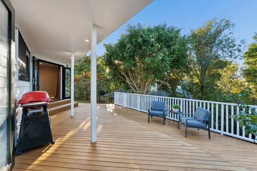 Photos of 128 Onetaunga Road