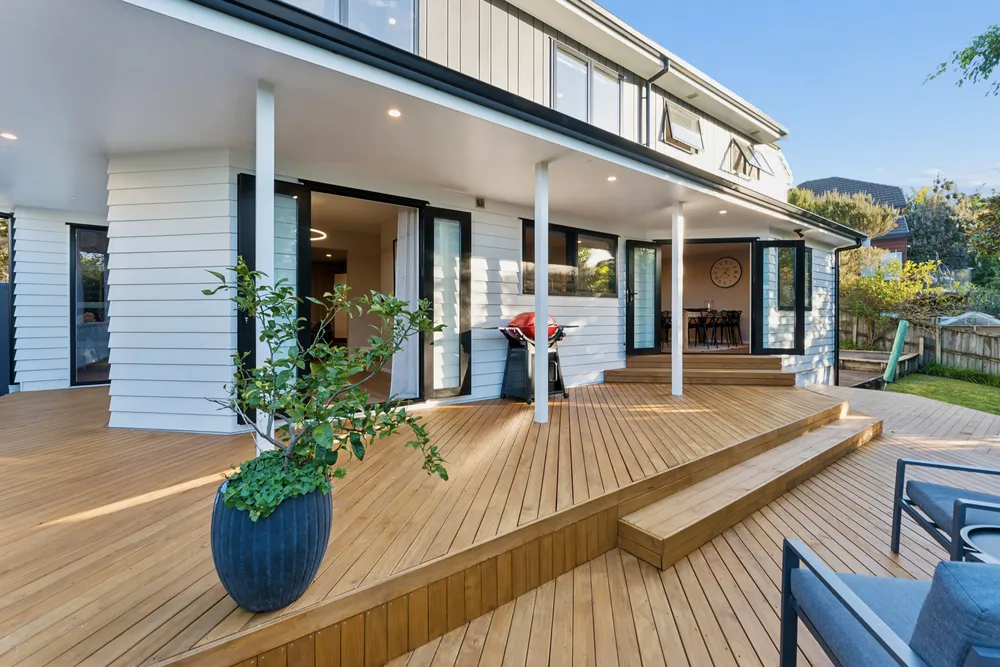Photos of 128 Onetaunga Road