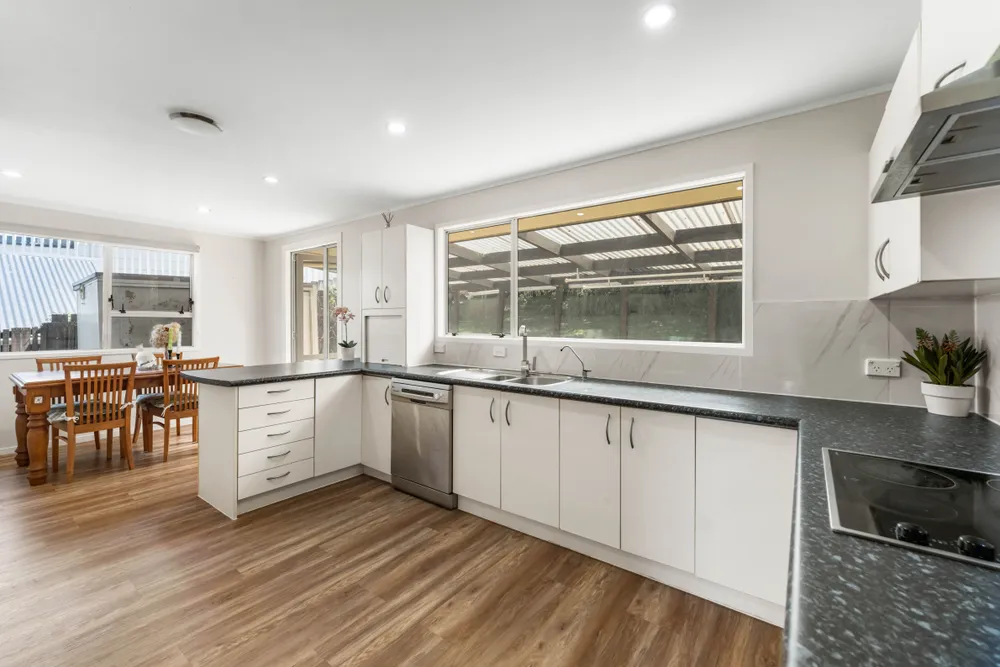 Photos of 14 Flamingo Court