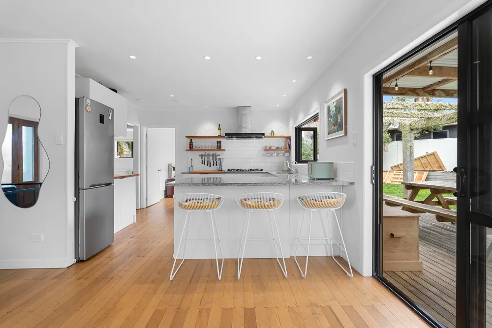 Photos of 20 Rawhiti Road