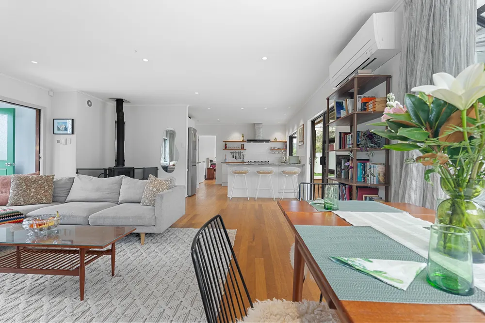 Photos of 20 Rawhiti Road